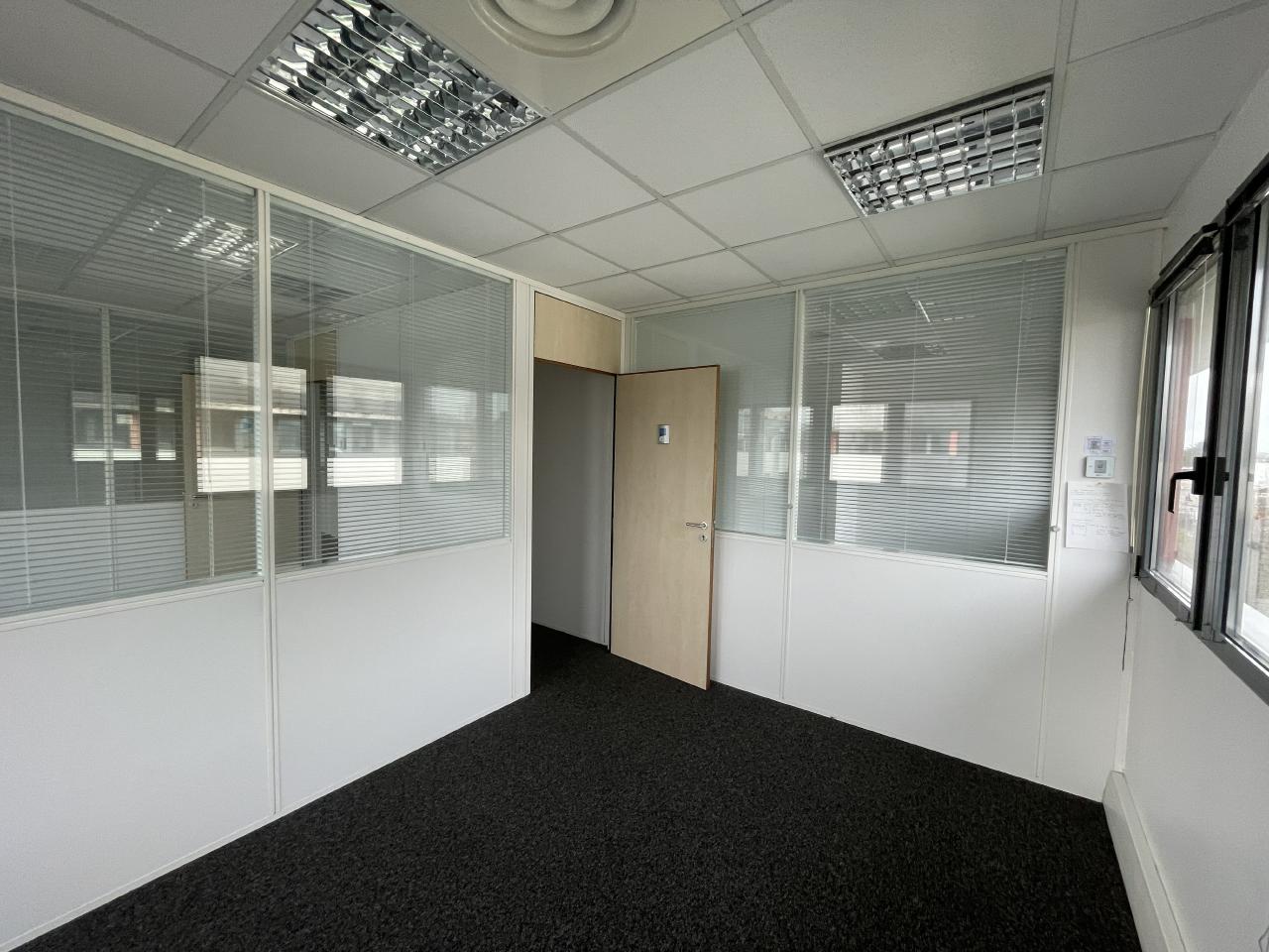 Bureau Saint-Herblain 878m² Location bureau Saint-Herblain Loire-Atlantique OLBUR2112433 6